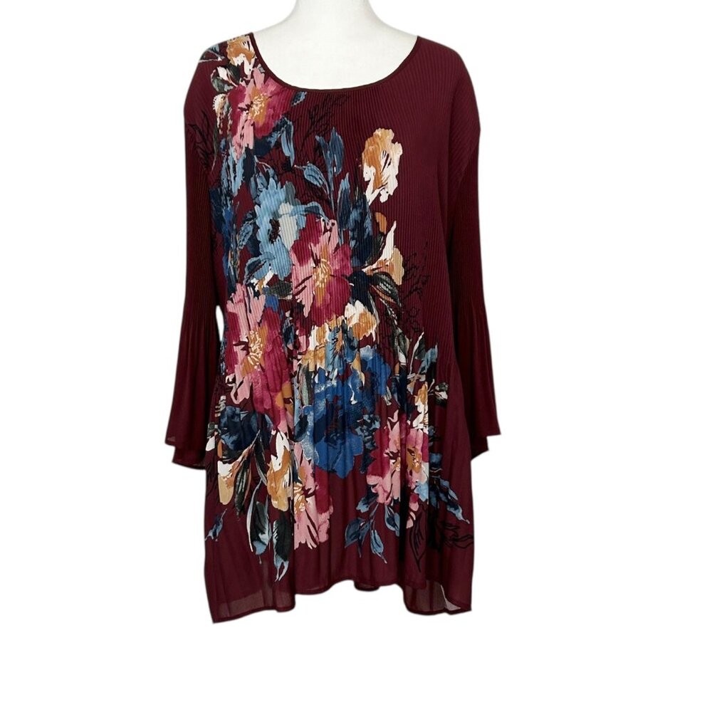 Catherines Pleated‎ Floral Print Bell Sleeve Tunic Top (1X)